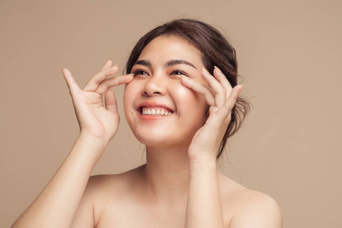 featured image for how long to see final results of upper blepharoplasty